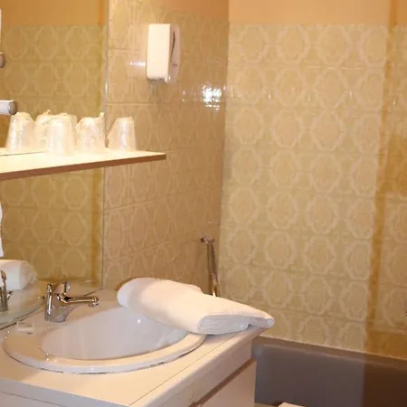 Saint Jean Hotel 2*