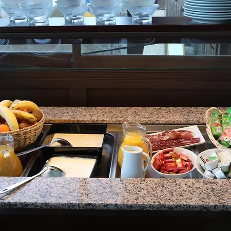 Saint Jean Hotel 2*